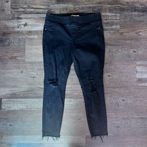 Old Navy Distressed Rockstar Jeggings - Black